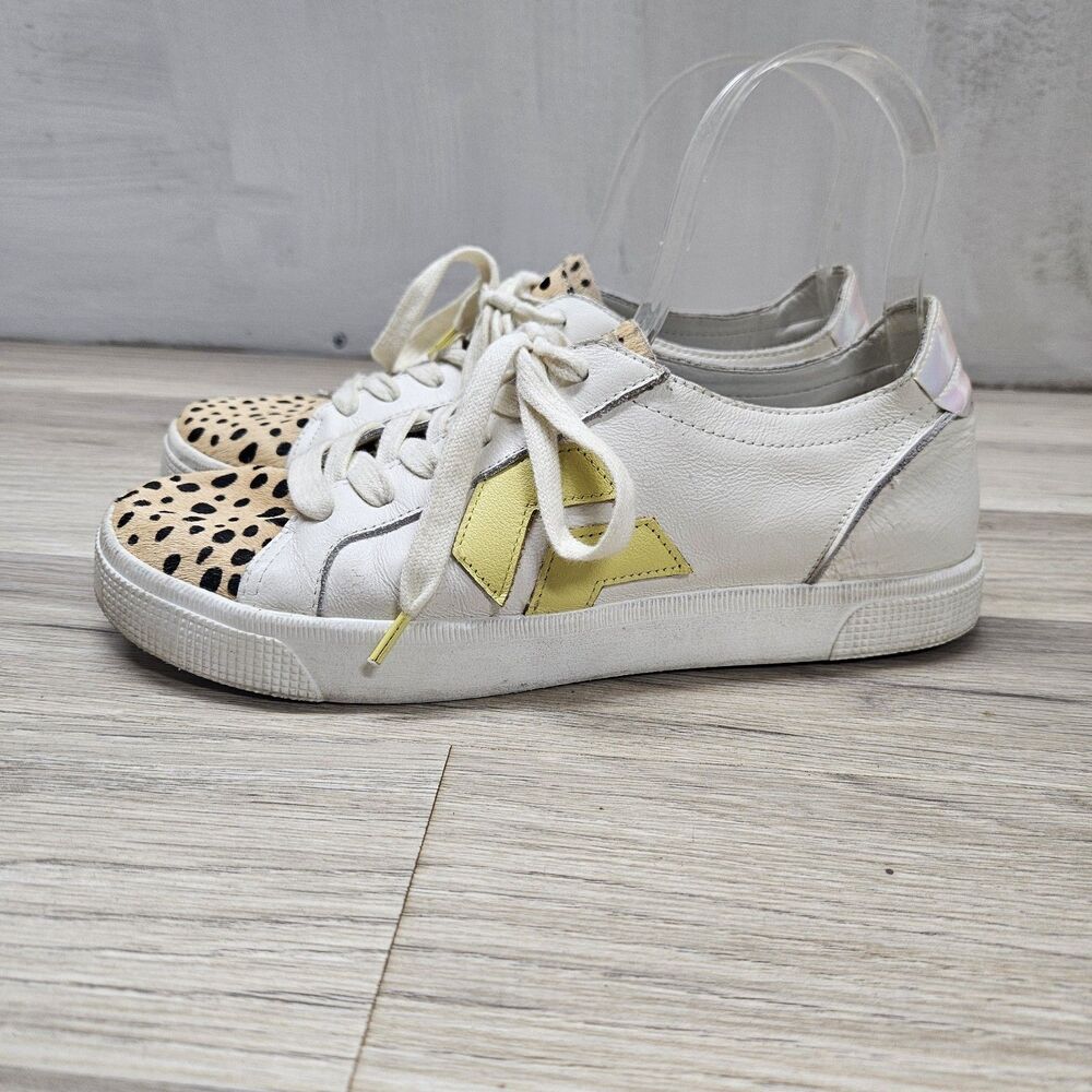 Dolce Vita Womens Zaga White Leather Sneaker Size 8 Calf Hair Iridescent Cheetah